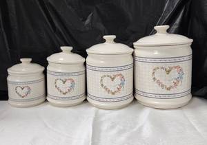 lot 1173 image: 4-Piece Ceramic Canister Set with Lids Heart Floral Decorative Pre-owned  - Retail $0