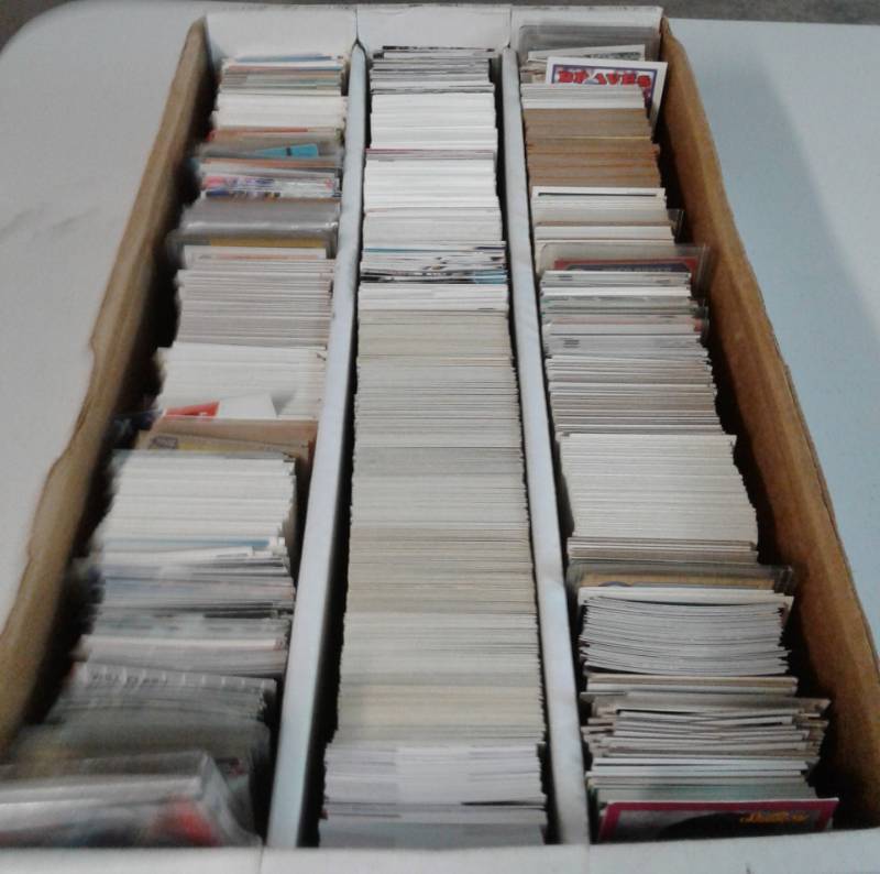 lot 1080 image: Random Three Row Box of Sports Cards - Baseball - Football - Basketball - A Little Vintage