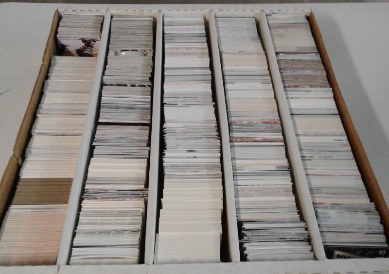 lot 1081 image: Random Five Row Box 5,000 Count of Sports Cards - Baseball - Football - Basketball - Random Years & Sports