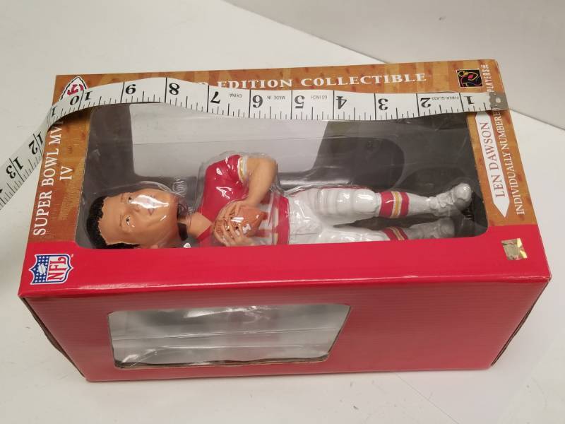 Kansas City Chiefs buy Len Dawson Bobblehead