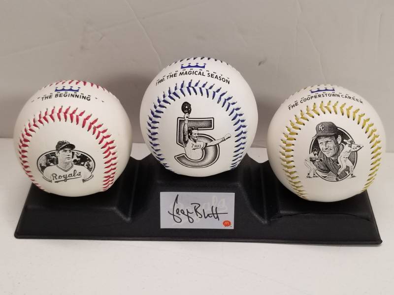 lot 1289 image: George Brett McDonalds Photoball Complete Set of 3 Baseballs w Display