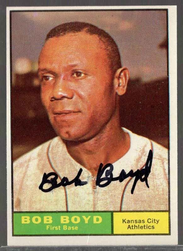 lot 1209 image: 1961 Topps Bob Boyd #199 Autographed Baseball Card Kansas City Athletics w COA