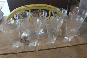 lot 4916 image: Vintage Glass Stemware