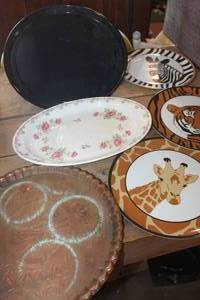 lot 5020 image: Lg. Vintage Metal Serving Tray & More