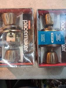 lot 53 image: Pacemaker Series 100-SS Passage Door Latch Set Lot of 2