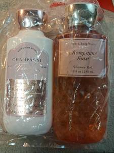 lot 54 image: Bath & Body Works Champagne Toast Body Lotion Shower Gel Set 2 Pack