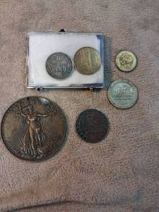 lot 69 image: Coin lot 6 pieces including Liberty $20 gold piece and commemorative medals