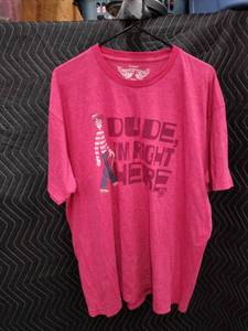 lot 9015 image: Savvy XX-Large Pink Short Sleeve T-Shirt Wheres Waldo Dude Im Right Here