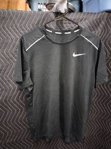 lot 9036 image: Nike Running Dri-FIT Mens Short Sleeve Athletic Shirt Black - S