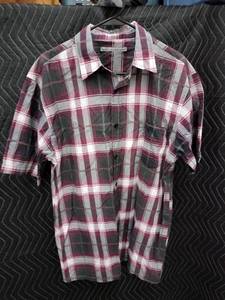 lot 9038 image: Beyond The Limit Mens Short Sleeve Button-Up Plaid Shirt Purple Gray White