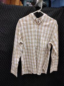 lot 9040 image: Dockers Mens Large Long Sleeve Button-Down Plaid Shirt Tan and White