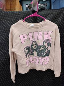 lot 9092 image: Pink Floyd XL (14) Long Sleeve Graphic Crewneck Sweatshirt in Blush