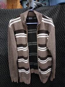 lot 9117 image: Marx & Dutch Collection Mens Large Full-Zip Striped Knit Sweater