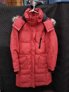lot 9138 image: Swiss Tech Ultra Long Puffer Parka Size XL (16-18) w Faux Fur Hood