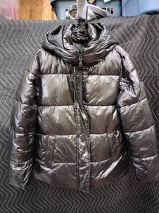 lot 9153 image: Two by Vince Camuto Hooded Puffer Jacket Metallic Gray Size M