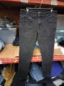 lot 512 image: Express Hyper Stretch Skinny Fit Black Jeans Size 33x30