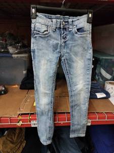 lot 517 image: Revolution and Revolt Girls Size 8 Acid Wash Skinny Jeans w Star Back Pocket Embellishment