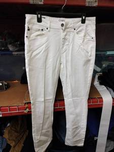 lot 523 image: Chaps Jeans Mens Slim Straight Fit White Jeans Size 34x32
