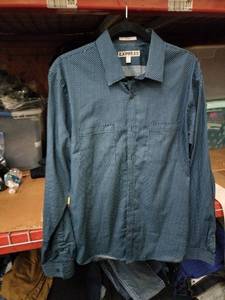lot 550 image: Express Fitted Mens Long Sleeve Button-Up Dress Shirt Size L 16-16.5