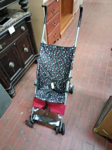 lot 1032 image: Mickey Mouse Print Umbrella Stroller Black Red Gray Model US136HDD