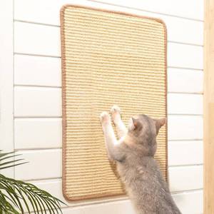 lot 7643 image: Cheerpals Sisal Cat Scratcher Mat 23.6x15.7