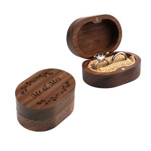 lot 14152 image: Molchagar Wood Ring Box with Mr & Mrs Carving