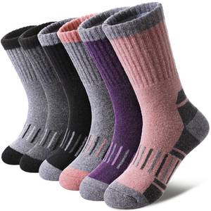 lot 20392 image: DOSKONI Kids Merino Wool Hiking Socks Crew