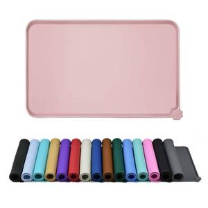 lot 2264 image: Reopet Silicone Pet Feeding Mat - Waterproof Non-Slip
