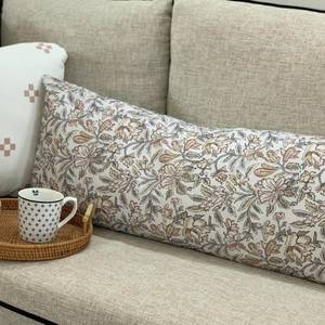lot 2275 image: Duzziyyaa Floral Throw Pillow Cover 14x36