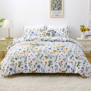 lot 8344 image: Mooreeke King Duvet Cover Set, 3 Piece Dandelion Floral