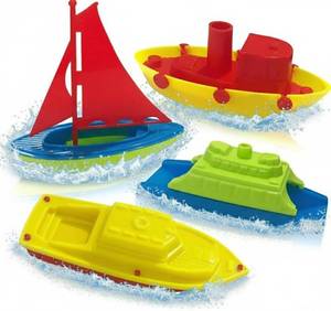 lot 2815 image: ArtCreativity Plastic Toy Boats for Water Play 4 Pack Floating Bath Toys