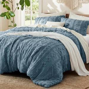 lot 7796 image: Bedsure Tufted Boho Comforter Set Twin Dusty Blue