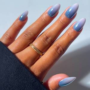 lot 14104 image: Glamnetic Halloween Press On Nails Short Almond Glazed Vintage Silver
