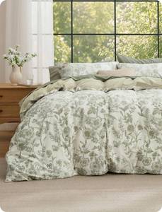 lot 2867 image: Bedsure 100% Cotton Floral Duvet Cover Set King Desert Sage