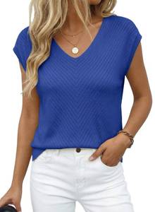 lot 8298 image: Dokotoo Womens V Neck Sleeveless Knit Top Dark Blue Small