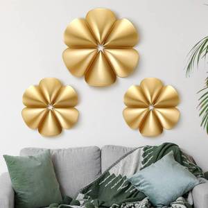 lot 5451 image: Fourluoo 3 Pack Gold Flower Wall Decor Art 13.58 and 9.65 Inch