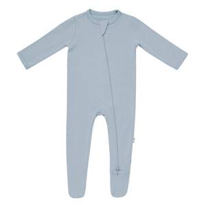 lot 8151 image: Kyte Baby Dual Zipper Footie Rayon From Bamboo Pajamas 3-6 Months Fog