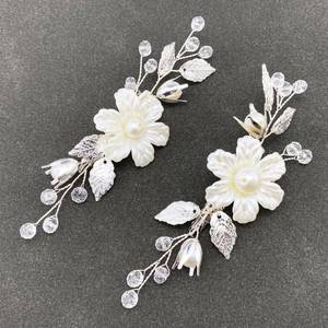 lot 14437 image: PrettyLife Bridal Pearl Flower Hair Clips 2 Pcs Ivory Silver Leaf Vine