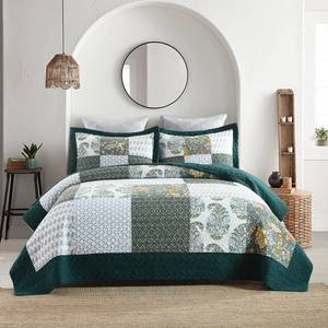 lot 7980 image: Secgo Queen 100% Cotton Comforter Set Green 90x98 Inch with 2 Pillow Shams  Retail $190