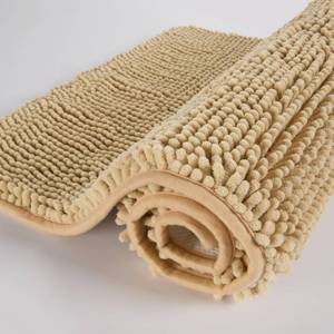 lot 13925 image: Watthourhome Chenille Bath Rug 24x16 Beige
