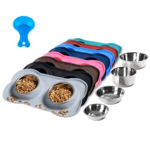 lot 6020 image: Hubulk Pet Dog Bowls Set of 2 Stainless Steel with Non-Skid Silicone Mat Gray