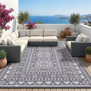 lot 13072 image: Garvee Reversible Outdoor Rug 6x9 Waterproof Plastic Straw Vintage Grey