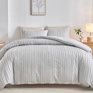 lot 17866 image: WARMDERN Light Grey Boho Striped Tufted Duvet Cover Set Full Size 3 Piece