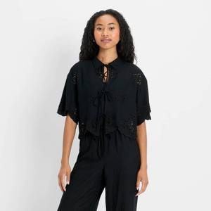 lot 20055 image: Future Collective Womens Short Sleeve Embroidered Tie-Front Blouse Black S