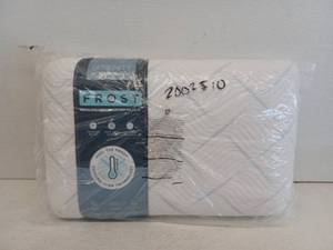 lot 12698 image: Serenity by Tempur-Pedic Frost Cooling Memory Foam Pillow