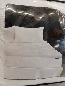 lot 12712 image: Beautyrest Black Cooling Pillow Top Mattress Topper, King