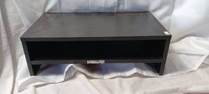 lot 2250 image: Small shelf for desk