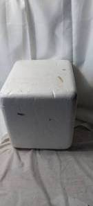 lot 2253 image: Small Foam cube box
