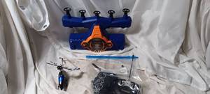 lot 2363 image: Remote control helicopter, kid toys