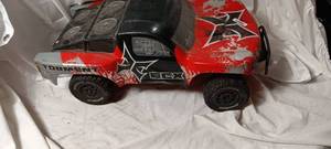 lot 2366 image: Red RC Car